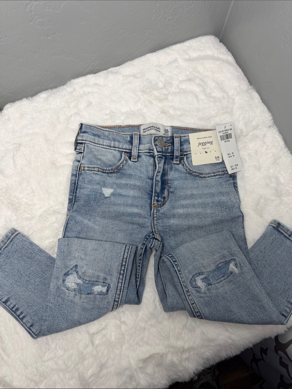 Abercrombie Kids Jegging NWT 5/6 long